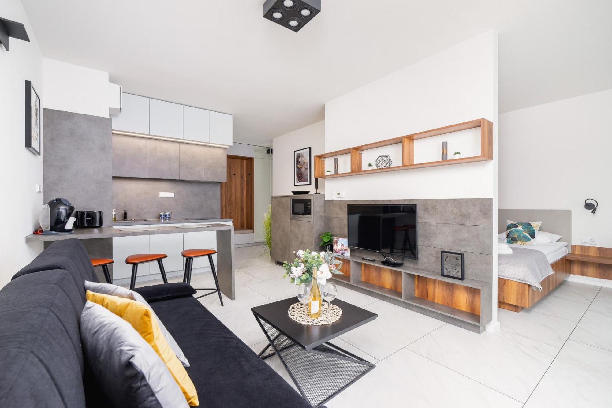 Modern Old Town Cracow By Renters * Krakau